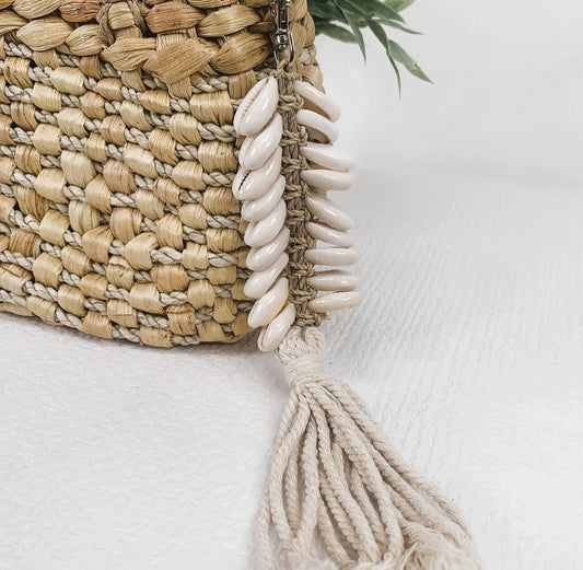 brown cowrie shell & twine tassel keychain